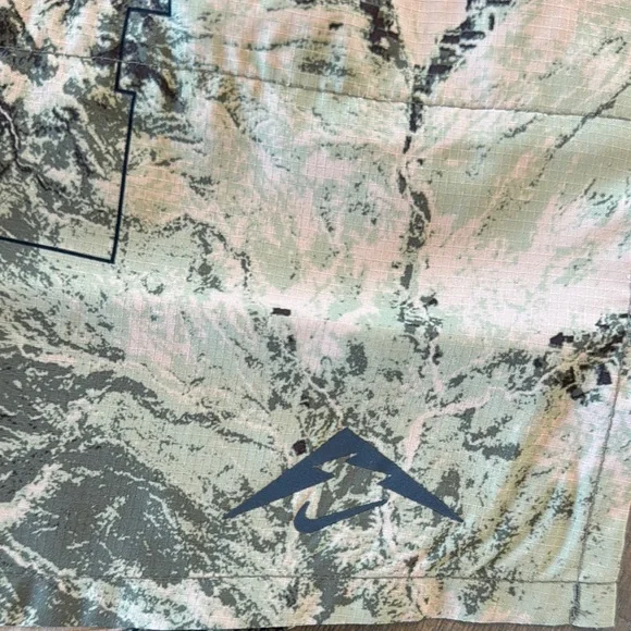 Nike Green and Brown Athletic Shorts Camouflage Design - Picture 5 of 6